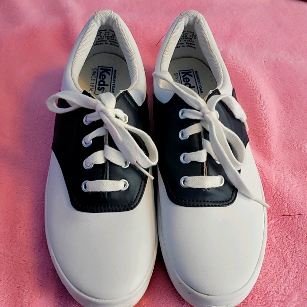 KEDS School Days Shoes White and Blue Size 5